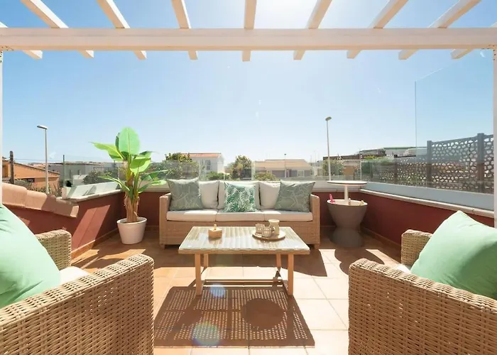 Villa Con Piscina En La Playa